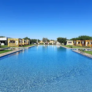 The Farm Hotel