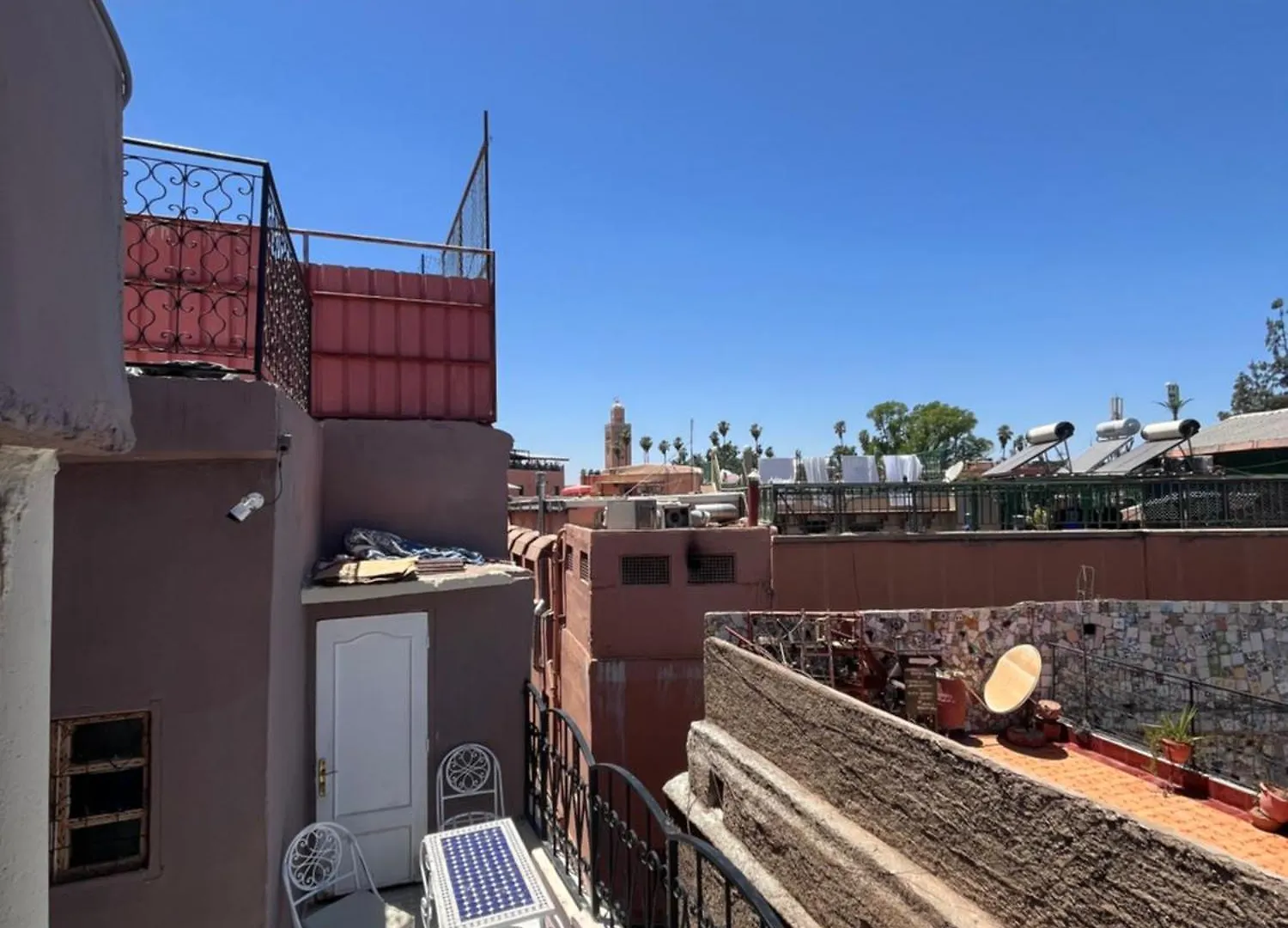 Hotel Dar Youssef 2 contacts